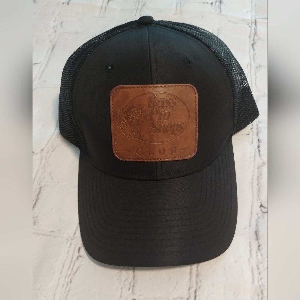 Nwot Bass Pro Shops Black Cap with Brown Patch
